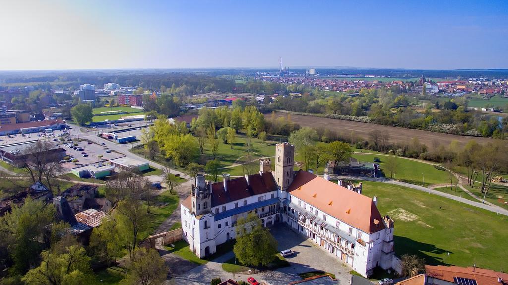 Zamecky Penzion Rotunda Břeclav المظهر الخارجي الصورة